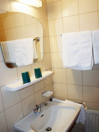 Bad 1Kirchenwirt Hohenau